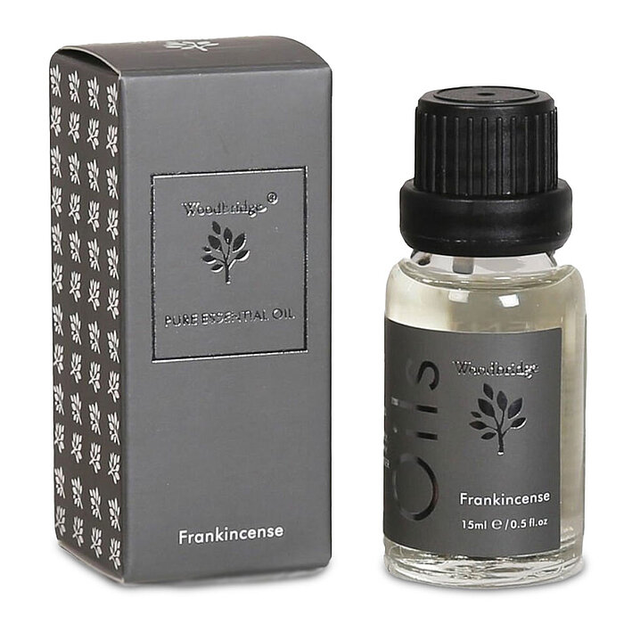 15 ml ätherisches Duftöl Raumduft von Woodbridge Candle mit dem Geruch Weihrauch.