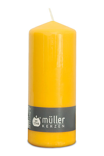 Artikelvorschau Stumpenkerzen 180/68 mm - goldgelb (1 Stück)