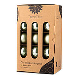 decolite-christbaumkugeln-6-cm-salbei-144560630010.jpg Ein 30er Pack Christbaumkugeln in Salbei mit 6cm Durchmesser von DecoLite in einer dekorativen Schachtel.