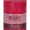 Eine Polar Stumpenkerze von Müller Kerzenfabrik in der Größe 10x6,8cm mit dem Duft Fraise.