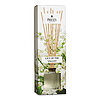 Ein Raumduft-Diffuser von Prices Candles in der Geruchssorte Maiglöckchen mit 100ml Inhalt.
