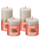 Ein Adventsset mit 4 Kerzen von Bolsius in der Farbe Sandgrau in den Größen 8x6,8cm und 13x6,8cm.