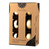 decolite-christbaumkugeln-10-cm-brokatgold-144561006003.jpg Ein 6er Pack Christbaumkugeln in Brokatgold mit 10cm Durchmesser von DecoLite in einer dekorativen Schachtel.
