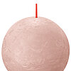 Eine Rustik Kugelkerze von Bolsius in der Farbe Nebliges Rosa mit einem Durchmesser von 7,6cm.